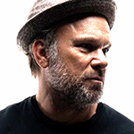 Read more about the article Norbert Leo Butz: Sings Torch Songs for a Pandemic