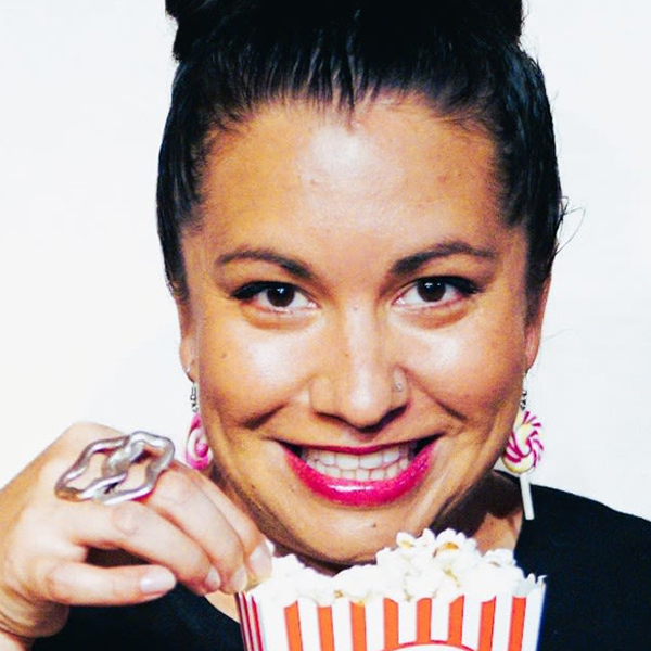 Read more about the article Analisa Bell: Pass Me the Popcorn: Songs from the Movies