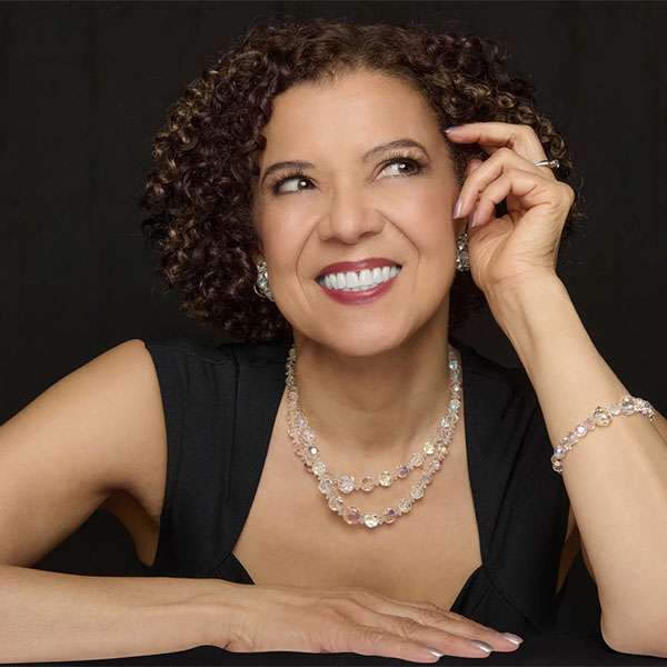 Read more about the article Leslee Warren: Light Dark & Stormy—Lena Horne